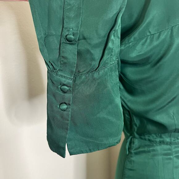 Nicholas Electra Satin Gown 4 Green Long Sleeve Maxi V-Neck A-Line Cocktail Slit - Picture 8 of 15